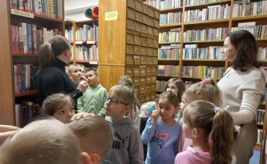 Odwiedziny dzieci z oddziału przedszkolnego działającego przy Publicznej Szkole Podstawowej w Myszyńcu