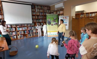 2 DZIEN FERII W BIBLIOTECE - SPOTKANIE Z PANEM STANISŁAWEM KAŁUCKIM